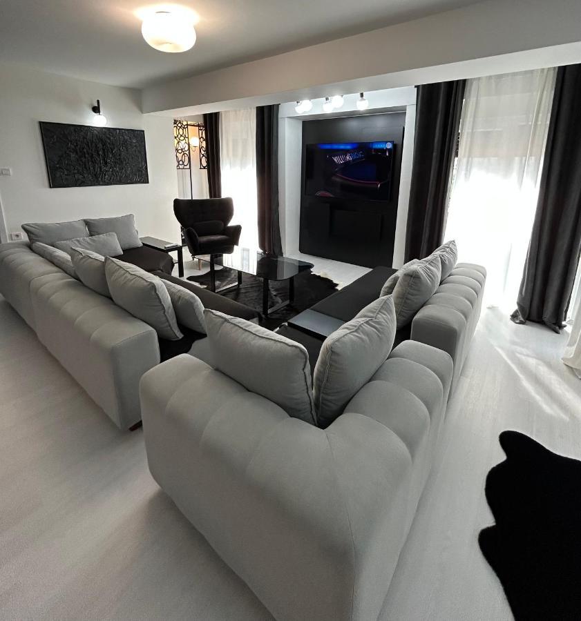Sandev Apartments Black&White Štip Zewnętrze zdjęcie